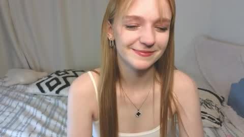 Snapshot of baeyoda chatting on 04/19/26, 06:10 Kate online show from 04/19/26, 06:10