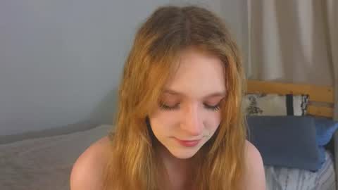 Snapshot of baeyoda chatting on 06/27/26, 04:12 Kate online show from 06/27/26, 04:12