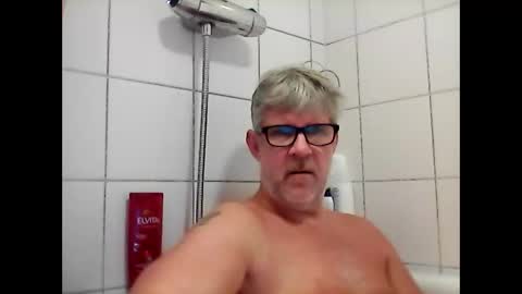 baggelina75 online show from 12/10/24, 07:22