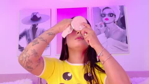 Bahia Marquez online show from 04/01/26, 01:01