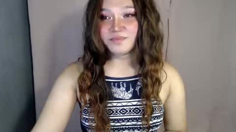 Snapshot of bahoglaway69 chatting on 11/21/25, 04:38 april online show from 11/21/25, 04:38