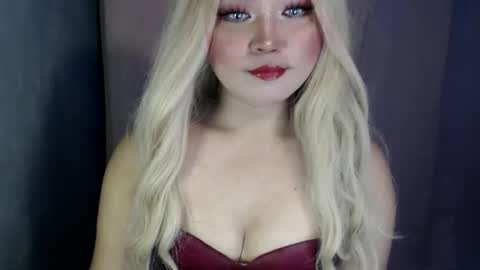 Snapshot of bahoglaway69 chatting on 03/08/26, 05:28 april online show from 03/08/26, 05:28