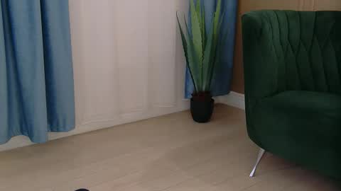 bailey_rush online show from 10/17/25, 02:08