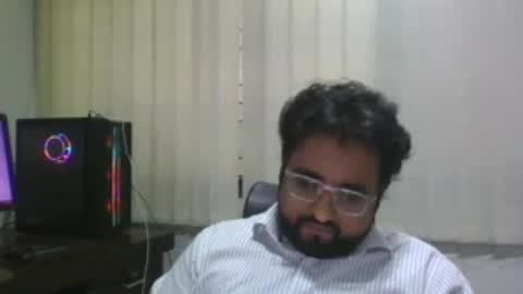 Snapshot of ballbustingslave1987nolimits chatting on 08/05/26, 09:01 Ballbusting Slave online show from 08/05/26, 09:01