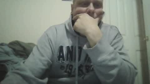 Snapshot of ballzrockwell chatting on 04/25/26, 11:24 ballzrockwell online show from 04/25/26, 11:24