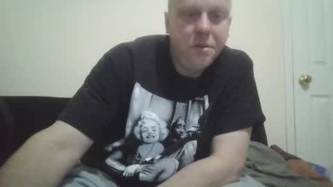 Snapshot of ballzrockwell chatting on 06/10/26, 01:54 ballzrockwell online show from 06/10/26, 01:54