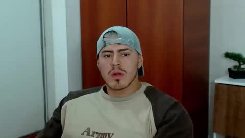 Andres -  online show from 02/25/25, 01:50