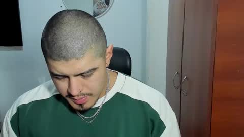 Andres -  online show from 11/26/25, 11:22