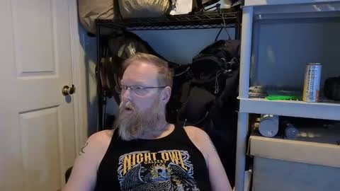 Snapshot of baltomoron69 chatting on 03/03/26, 12:33 baltomoron69 online show from 03/03/26, 12:33