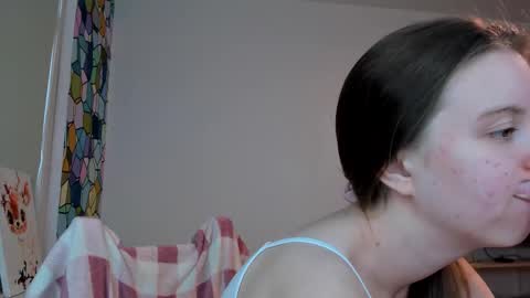 Kira online show from 11/23/25, 08:58