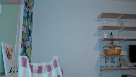 Kira online show from 11/30/25, 01:48