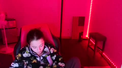 bambiboo8113 online show from 01/21/25, 03:48