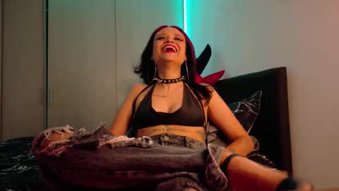 Bambi online show from 11/27/25, 03:47