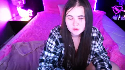 Bambi online show from 01/23/25, 01:19