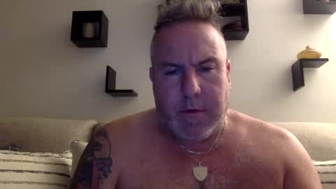Snapshot of banana5289 chatting on 01/11/25, 10:08 banana5289 online show from 01/11/25, 10:08