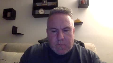 Snapshot of banana5289 chatting on 01/17/25, 08:11 banana5289 online show from 01/17/25, 08:11
