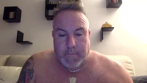 Snapshot of banana5289 chatting on 01/30/25, 08:43 banana5289 online show from 01/30/25, 08:43