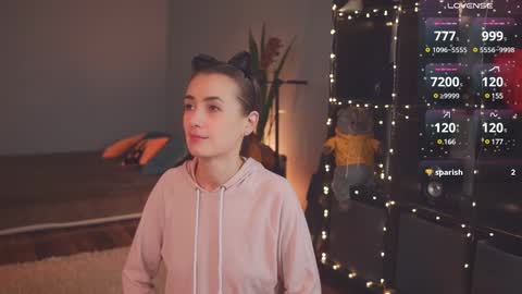 Ellen and  online show from 02/10/25, 06:03