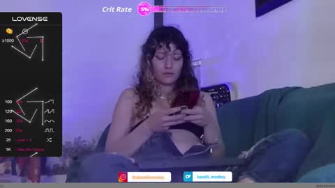 V E R O N I C A online show from 12/05/25, 06:00