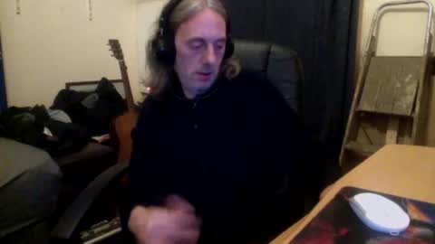 bangintoleather online show from 10/18/25, 02:36