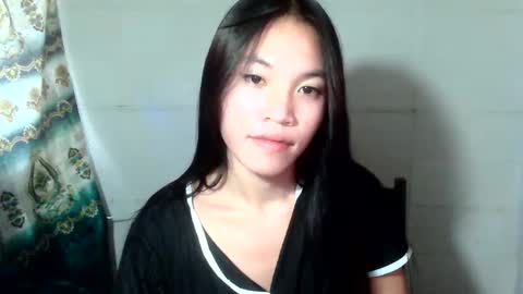 baninay810654 online show from 04/26/26, 10:40