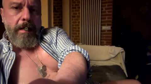 Military man 69 online show from 02/03/26, 06:22