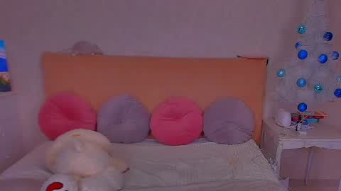 Barbie Kim online show from 12/14/24, 04:56