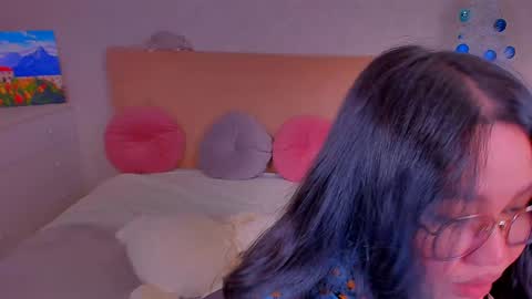 Barbie Kim online show from 12/18/24, 08:03