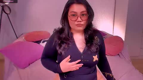 Barbie Kim online show from 11/13/25, 08:41