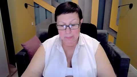 barbaraturners online show from 02/11/25, 01:20