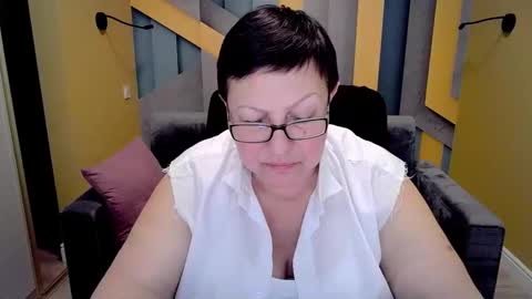 barbaraturners online show from 02/11/25, 04:44