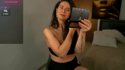 barbaraxoxox online show from 10/13/25, 05:07