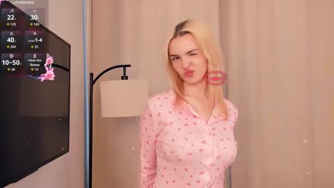 Mikki online show from 02/20/26, 08:16