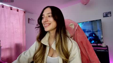 Snapshot of barbie20_ chatting on 07/17/26, 08:46 sexy Barbie online show from 07/17/26, 08:46
