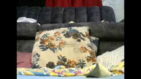 kendra online show from 01/03/25, 10:51