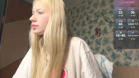 Snapshot of barbie_angel_ chatting on 03/16/26, 05:39 Barbie online show from 03/16/26, 05:39