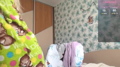 Snapshot of barbie_angel_ chatting on 03/21/26, 07:57 Barbie online show from 03/21/26, 07:57