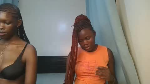 queen online show from 12/20/25, 10:44