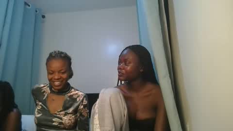 queen online show from 03/29/26, 11:27