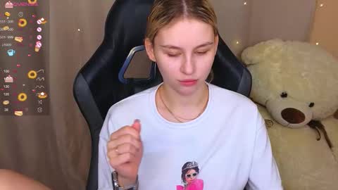 Eva online show from 09/24/25, 06:44