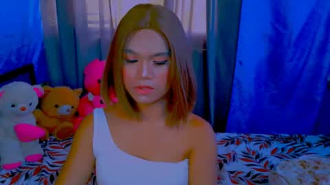 Snapshot of barbieee_hot chatting on 05/27/26, 01:57 Barbie online show from 05/27/26, 01:57