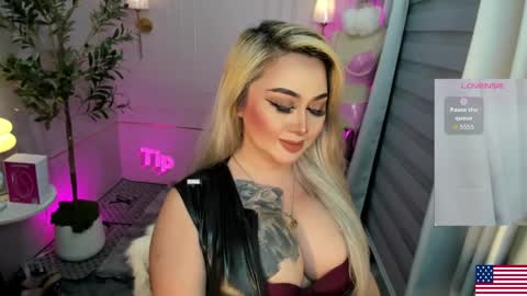 Miss Alexa Fields  online show from 11/17/25, 02:50