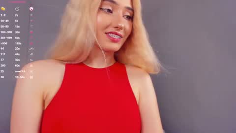 Snapshot of barbimia chatting on 06/15/26, 02:30 Mia online show from 06/15/26, 02:30