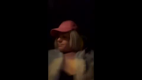 Snapshot of barelybehavedbarbie chatting on 04/05/26, 08:22 barelybehavedbarbie online show from 04/05/26, 08:22