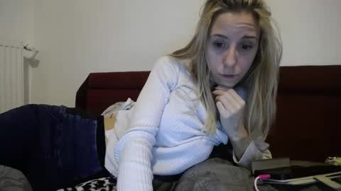 Lena online show from 02/12/25, 07:13