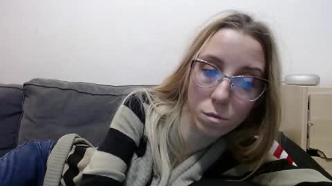 Snapshot of barelylegalblondy chatting on 02/23/26, 05:21 Lena online show from 02/23/26, 05:21