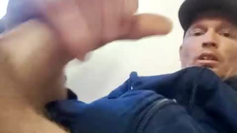 barniemay1 online show from 04/08/26, 07:03