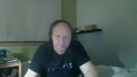 bart_poland online show from 10/05/25, 08:18