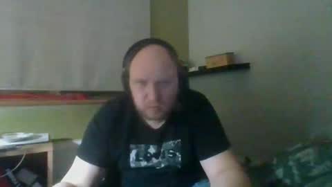 Snapshot of bart_poland chatting on 02/07/26, 12:25 bart_poland online show from 02/07/26, 12:25