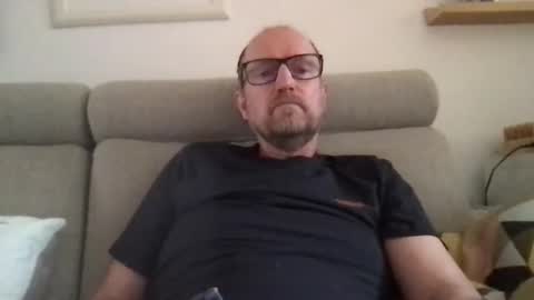 Snapshot of basher69horny4u chatting on 11/20/25, 09:09 basher69horny4u online show from 11/20/25, 09:09